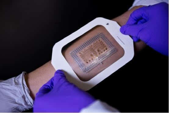 穿戴设备技术开发 5种可能彻底改变人类医疗业的前沿形态